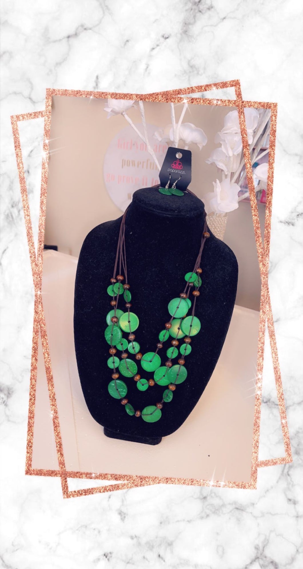 Green Earrings & Necklace Set